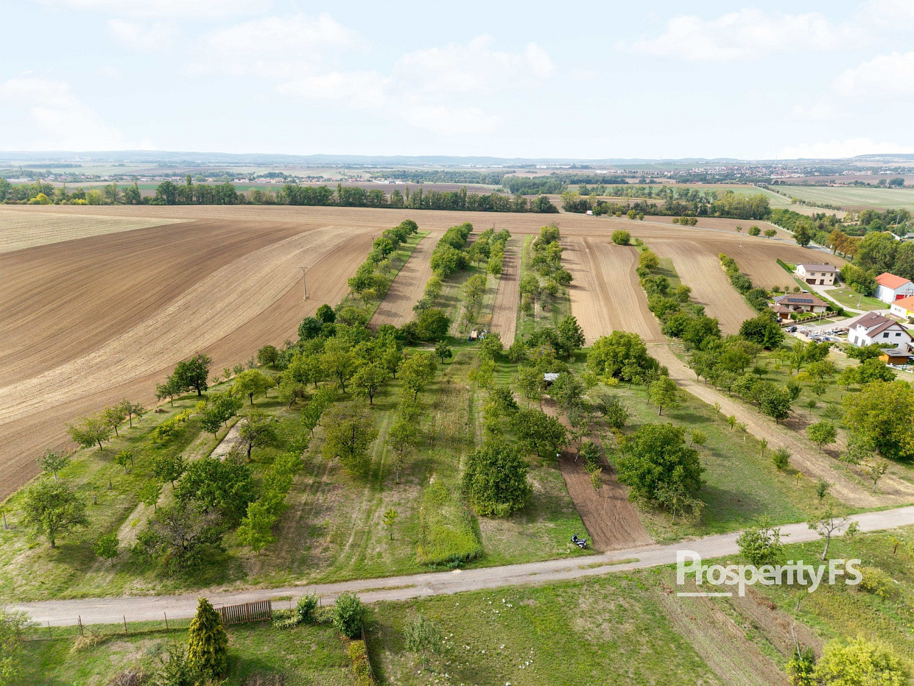 Prodej zahrady 832 m²