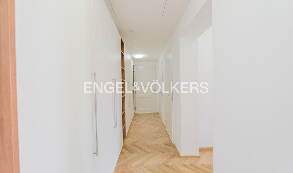 Pronájem bytu 3+kk 85 m², Praha – náhled fotky 10