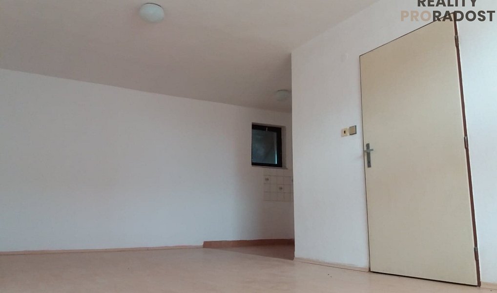 Pronájem obchodních prostor 400 m², Vavřinec – náhled fotky 5