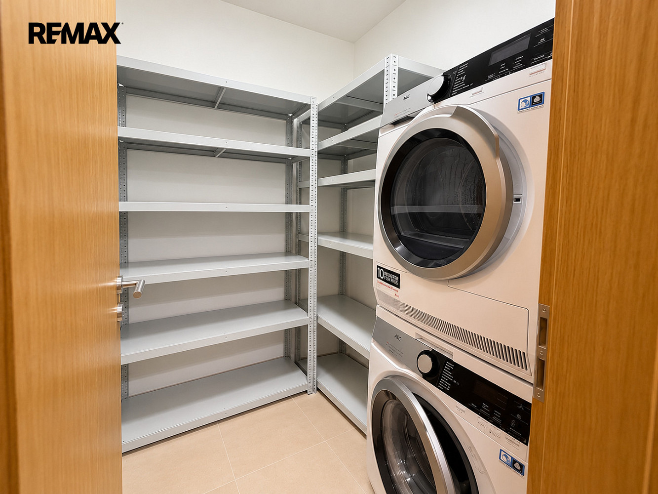 Pronájem bytu 3+kk 82 m² – fotografie 5