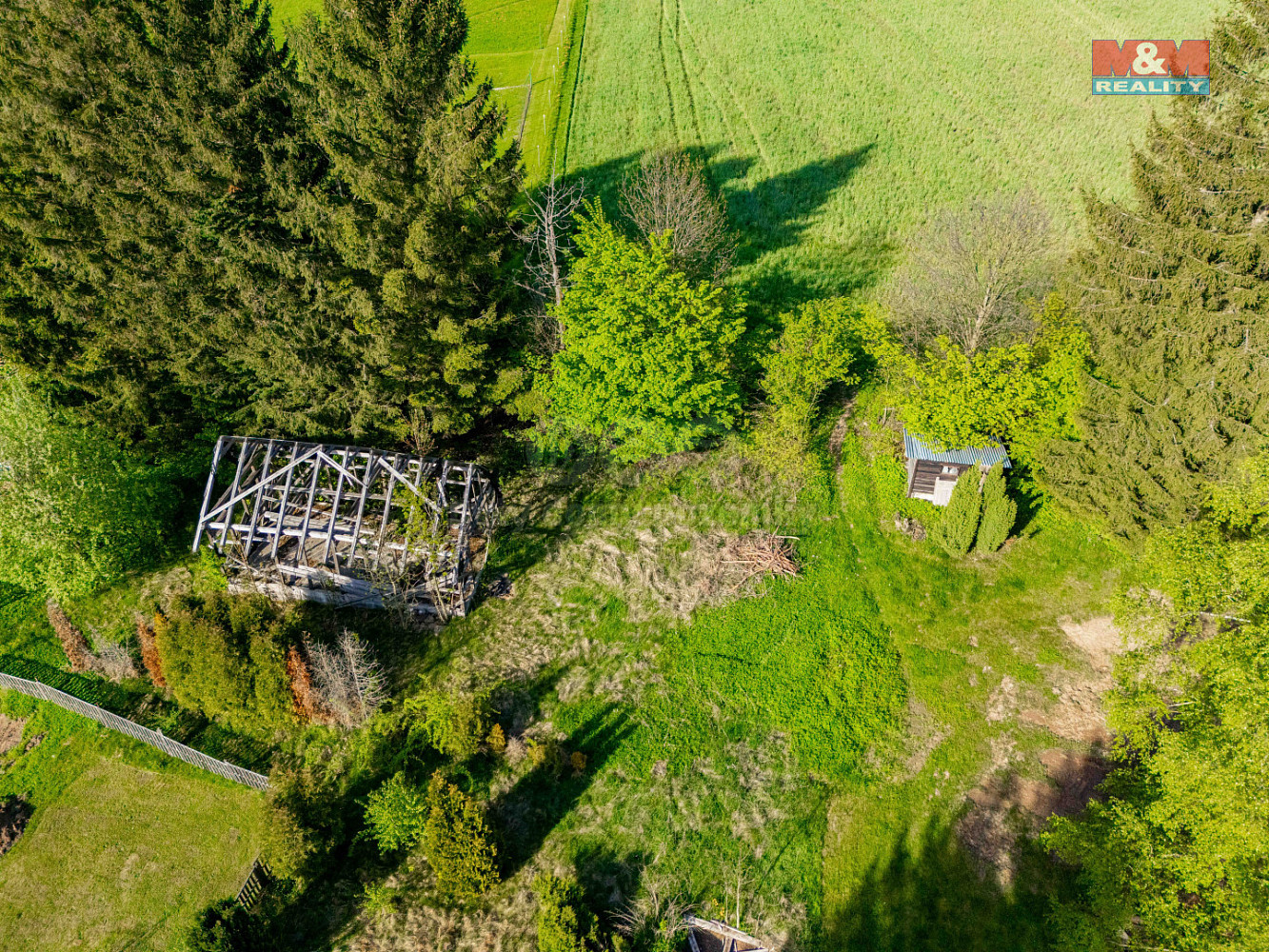 Prodej stavebního pozemku 1 392 m² — photo 4