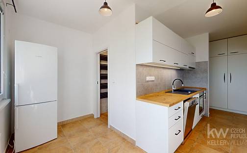 Pronájem bytu 3+1 73 m², Moskevská, Tábor