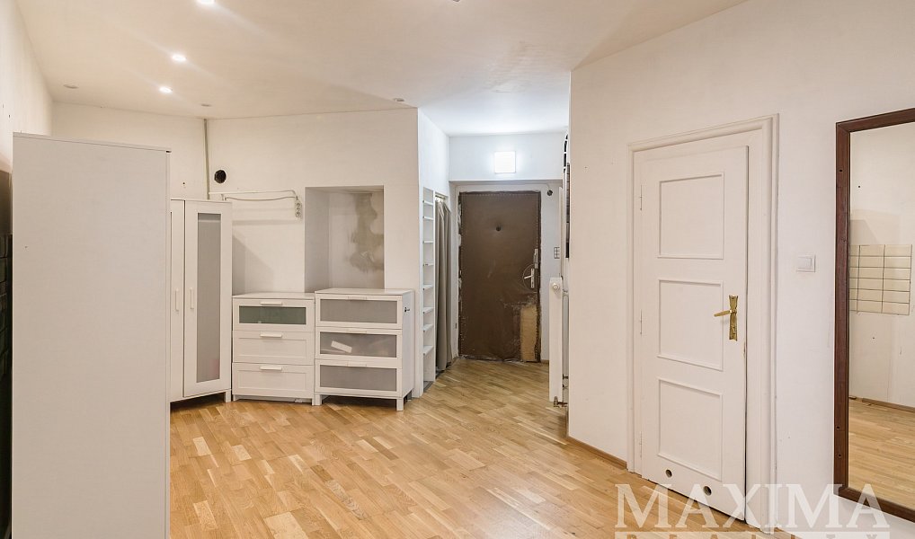 Prodej bytu 3+1 108 m², Praha – náhled fotky 23