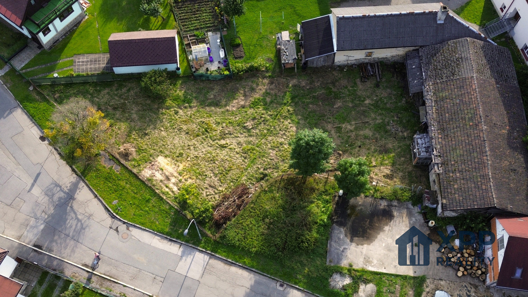 Prodej stavebního pozemku 696 m² – fotografie 4