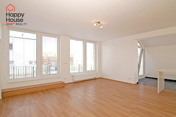 Prodej domu 200 m² s pozemkem 340 m² – fotografie 2
