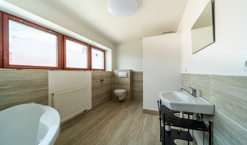 Prodej domu 292 m² s pozemkem 596 m², Bělkovice-Lašťany – náhled fotky 12