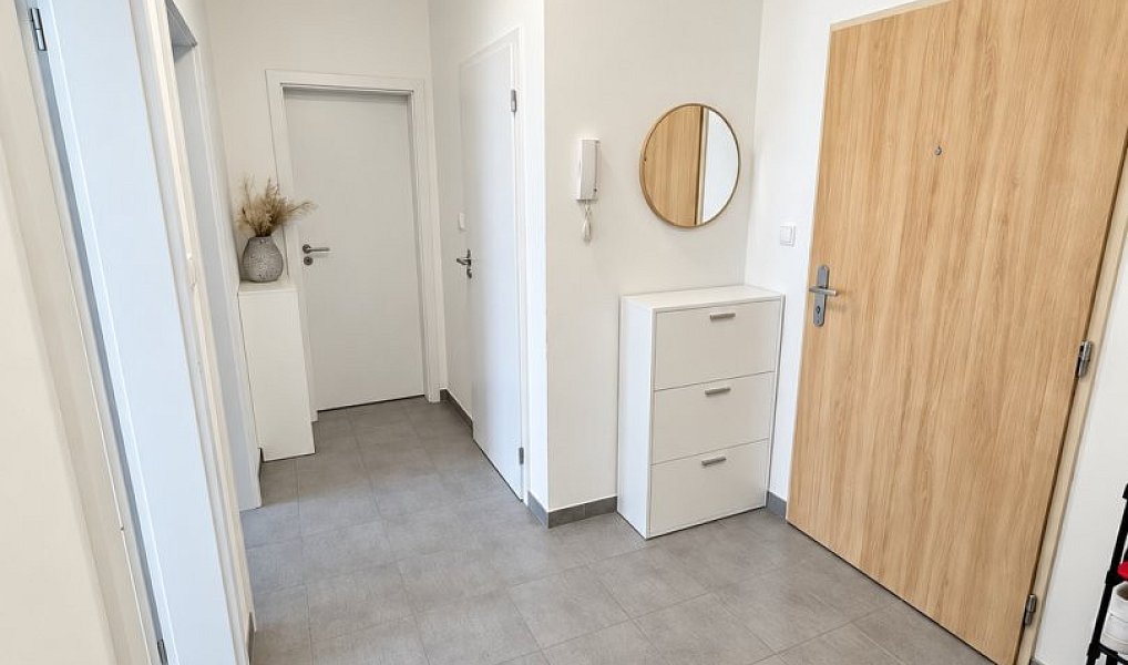 Pronájem bytu 2+kk 52 m², Kladno – náhled fotky 8