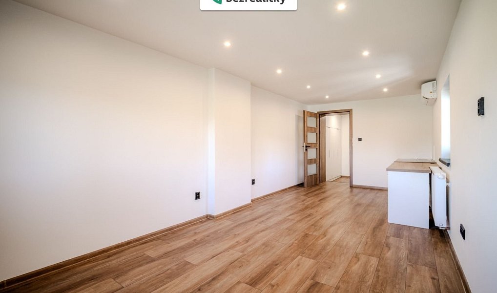 Prodej domu 138 m² s pozemkem 197 m², Dlouhomilov – náhled fotky 8