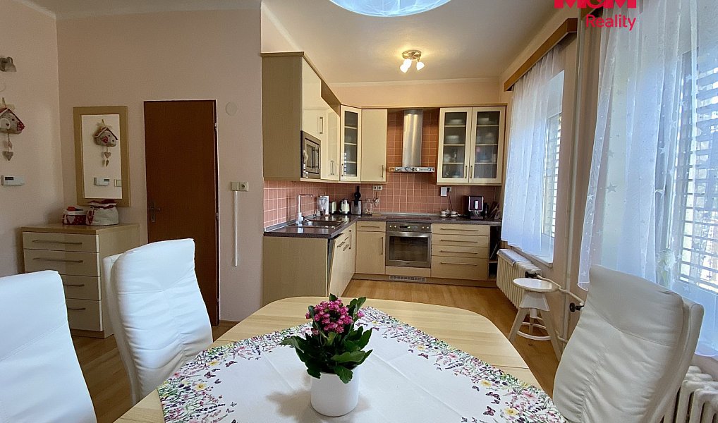 Prodej domu 180 m² s pozemkem 369 m², Bystřice pod Hostýnem – náhled fotky 11