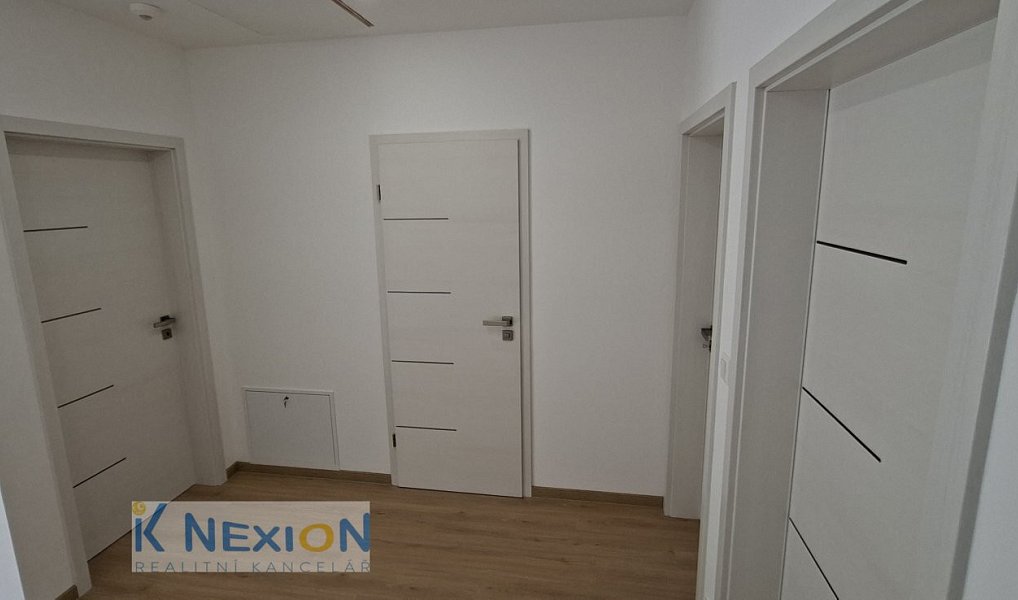 Prodej domu 156 m² s pozemkem 1 288 m², Rebešovice – náhled fotky 12