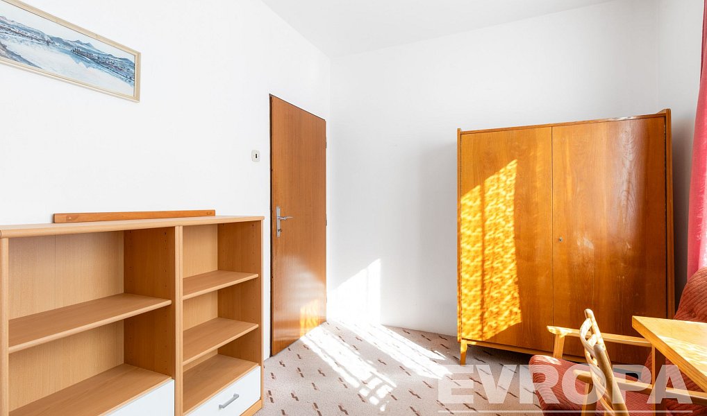 Pronájem domu 220 m² s pozemkem 409 m², Praha – náhled fotky 8