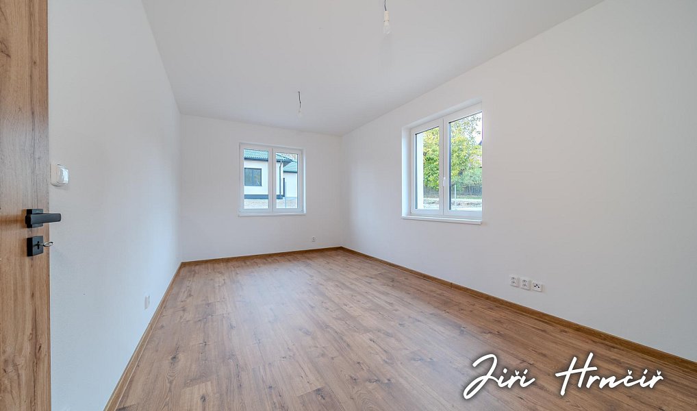 Prodej domu 118 m² s pozemkem 838 m², Úněšov – náhled fotky 8