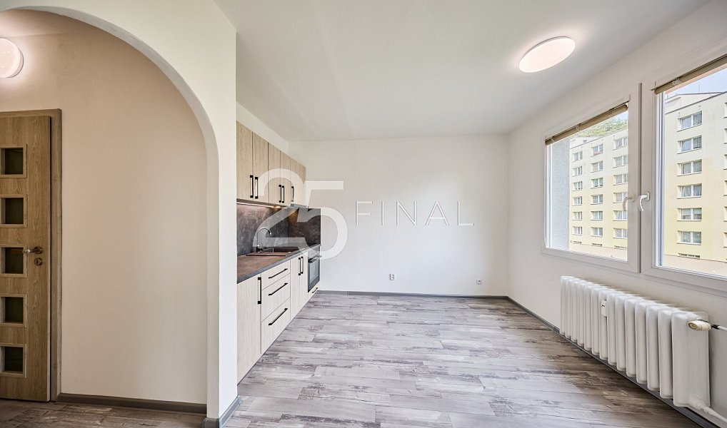 Prodej bytu 1+1 35 m², Úpice – náhled fotky 9