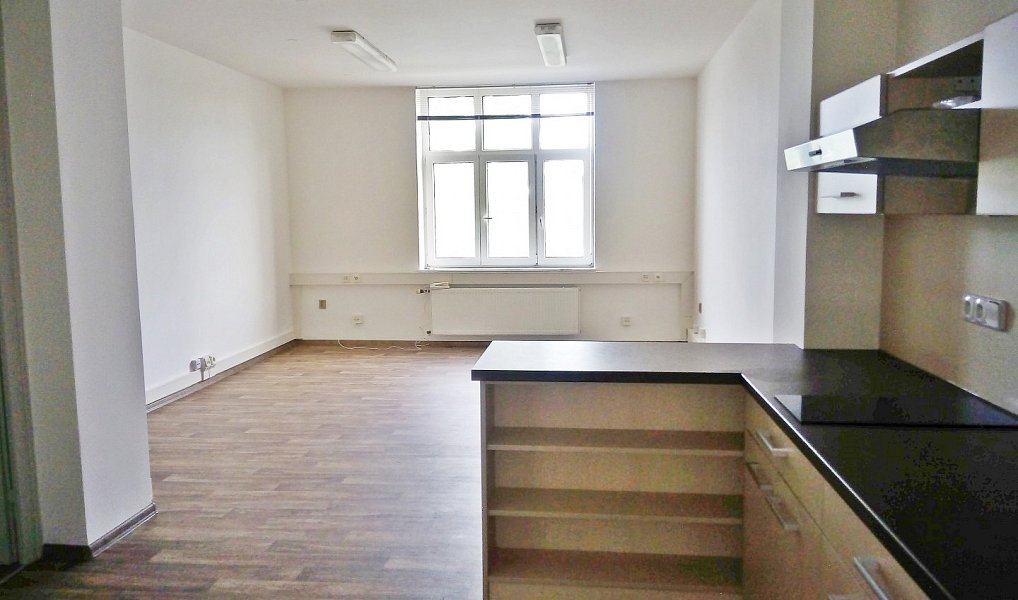 Pronájem bytu 2+kk 54 m², Ostrava – náhled fotky 2