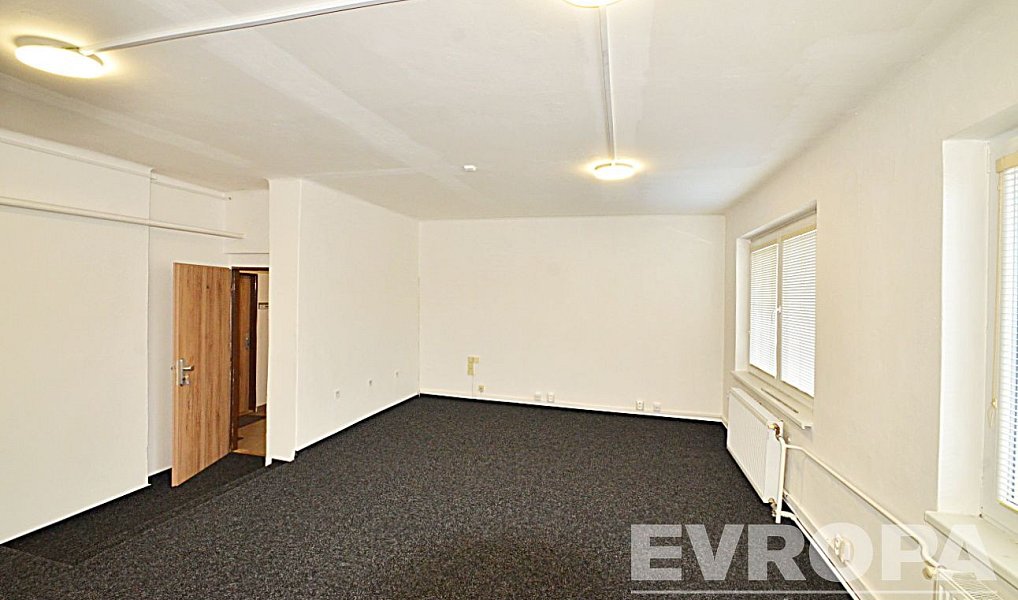 Pronájem kanceláře 44 m², Praha – náhled fotky 2