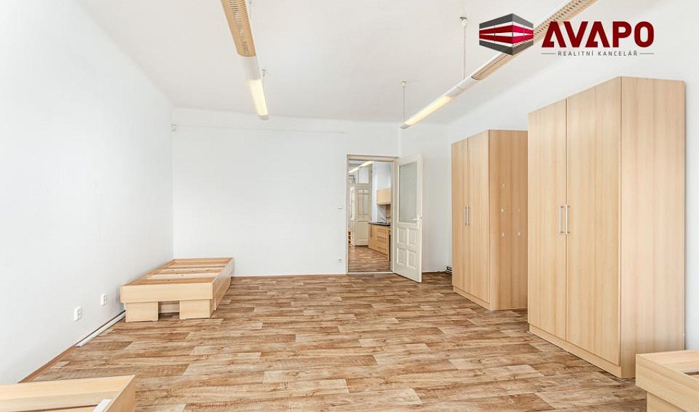 Pronájem bytu 3+1 90 m², Opava – náhled fotky 4