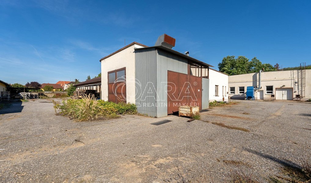 Prodej výrobních prostor 1 475 m², Ivančice – náhled fotky 8