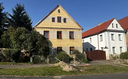 Prodej domu 300 m² s pozemkem 5 162 m², Chotiněves, okres Litoměřice