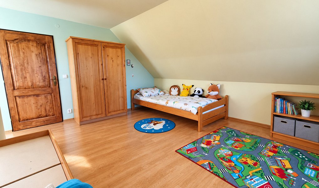 Prodej domu 235 m² s pozemkem 496 m², Toužim – náhled fotky 12