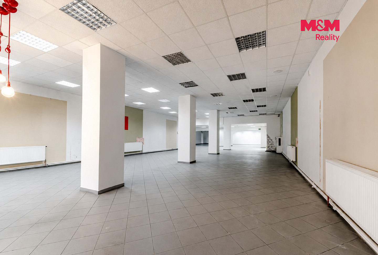 Prodej obchodních prostor 663 m² – fotografie 4