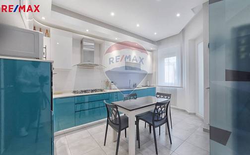 Prodej bytu 3+kk 168 m², Pescara, Provincie Pescara, Itálie