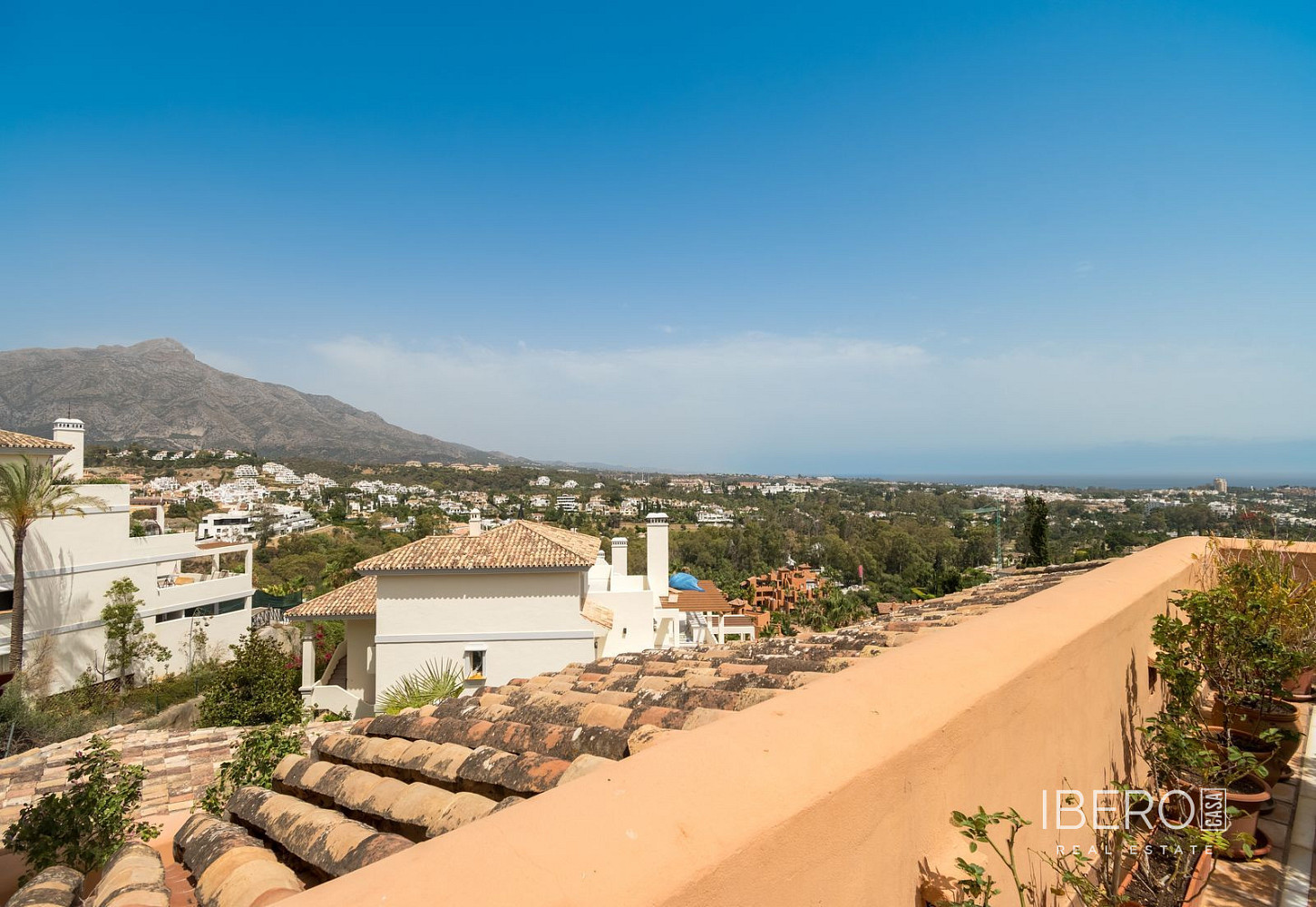 Piso 4+kk – Marbella, Nueva Andalucía - Vista 3