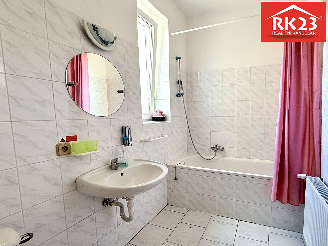 Pronájem bytu 1+kk 40 m²