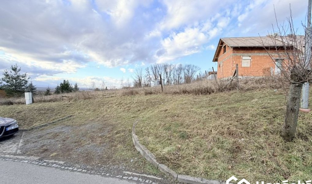 Prodej stavebního pozemku 1 160 m², Stará Ves – náhled fotky 12