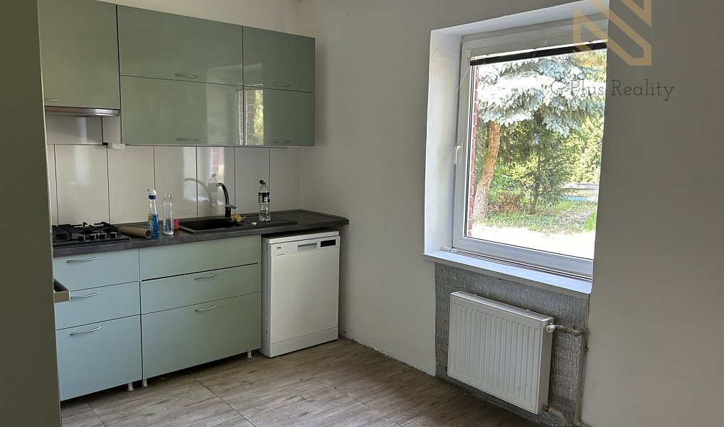 Prodej domu 196 m² s pozemkem 1 929 m², Lukavec – náhled fotky 3