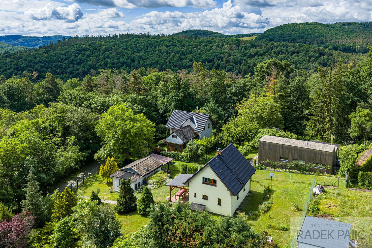 Prodej chaty/chalupy 70 m² s pozemkem 811 m² – fotografie 2