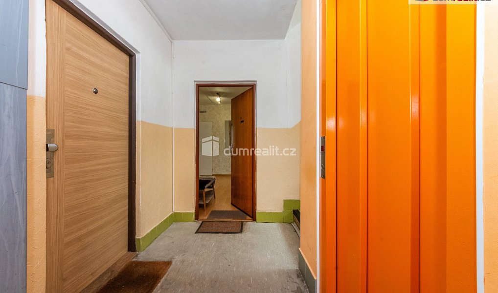 Prodej bytu 2+1 71 m², Praha – náhled fotky 21