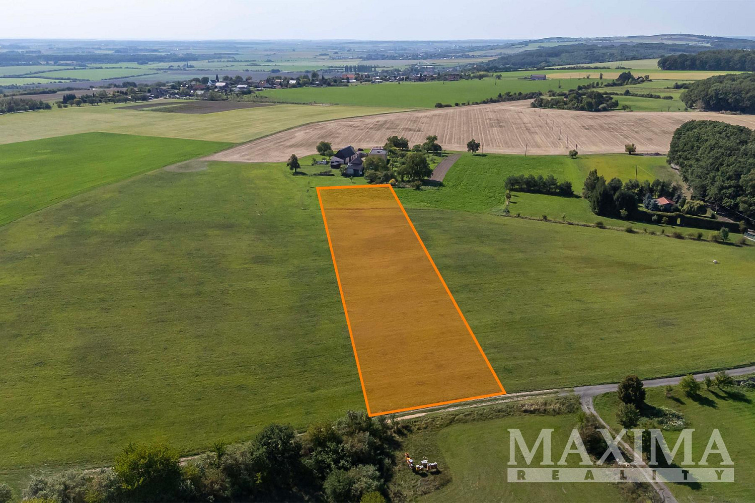 Prodej pole 6 050 m²