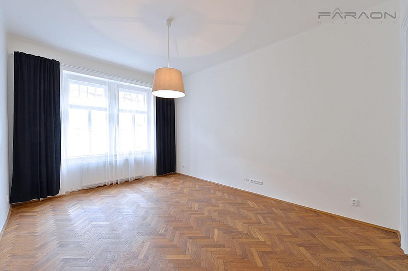 Pronájem bytu 3+kk 93 m² – pohled 4