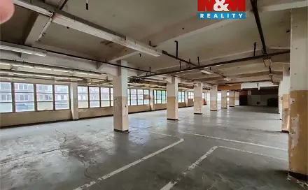Pronájem obchodních prostor 700 m², Bratislavská, Varnsdorf, okres Děčín