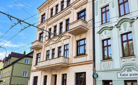 Pronájem bytu 3+1 64 m², U Hadích lázní, Teplice
