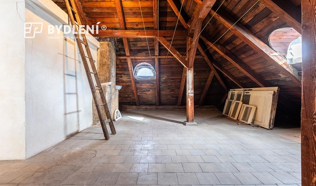 Prodej domu 360 m² s pozemkem 587 m², Novosedlice – náhled fotky 15