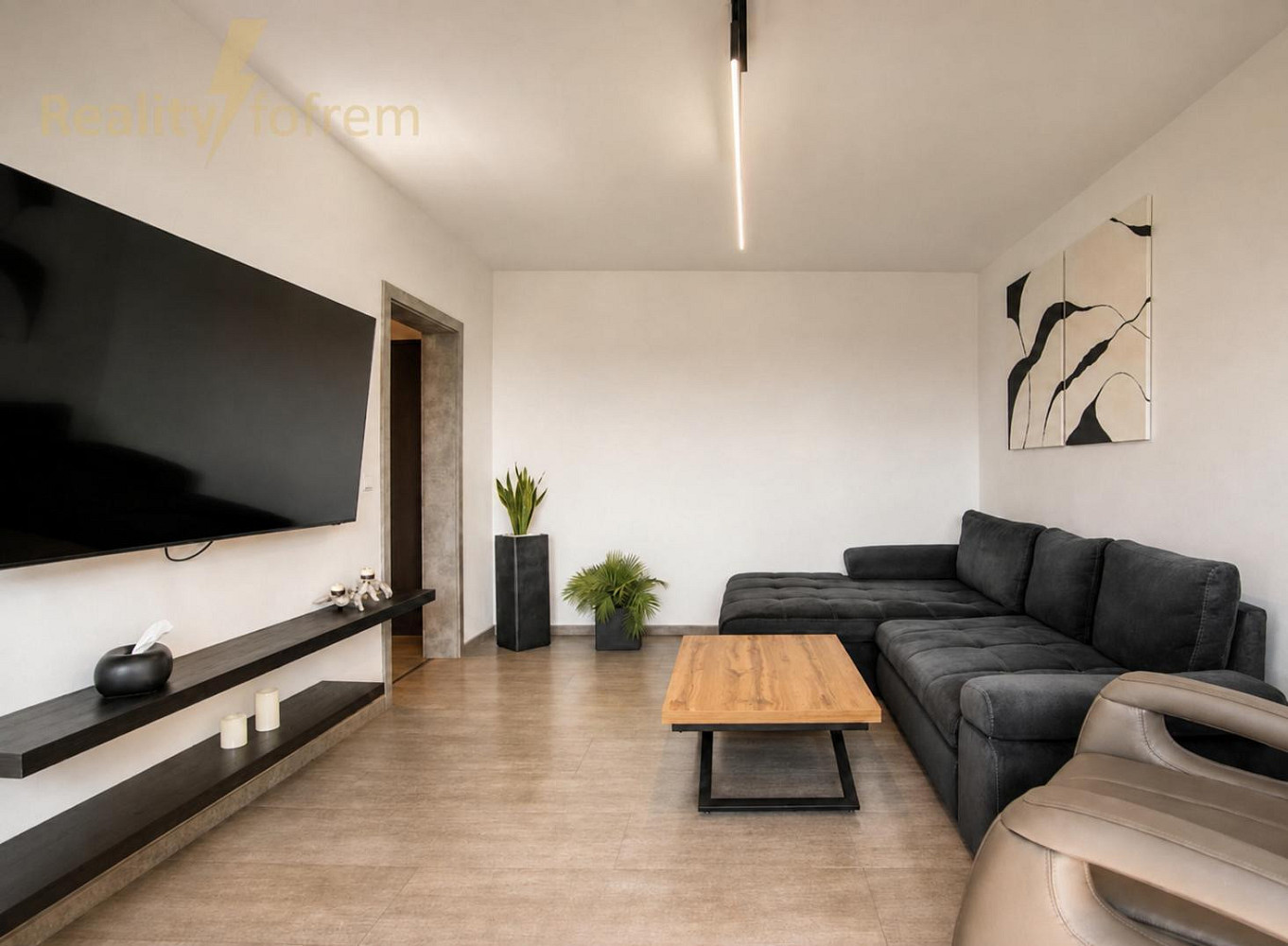 Prodej bytu 2+1 54 m² – fotografie 3