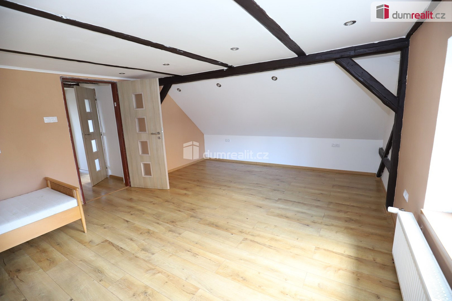 Prodej domu 180 m² s pozemkem 1 242 m² – fotografie 5