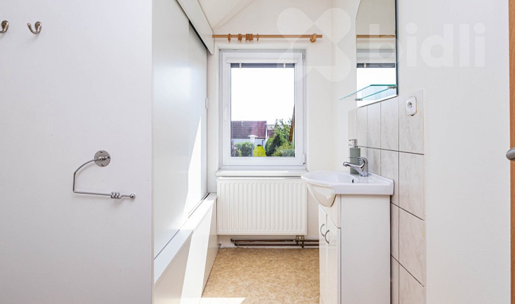 Prodej domu 150 m² s pozemkem 700 m², Dynín – náhled fotky 16