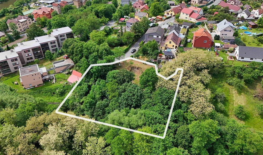 Prodej stavebního pozemku 2 052 m², Hýskov – náhled fotky 4