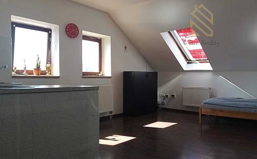 Pronájem bytu 1+kk 36 m², Palackého náměstí, Brozany nad Ohří, okres Litoměřice