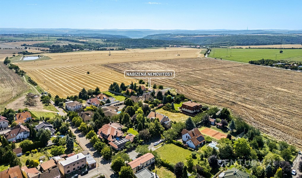 Prodej stavebního pozemku 975 m², Ořech – náhled fotky 15