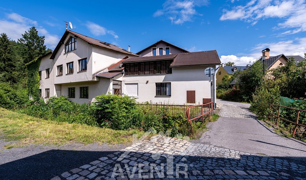 Prodej domu 399 m² s pozemkem 164 m², Železný Brod – náhled fotky 4