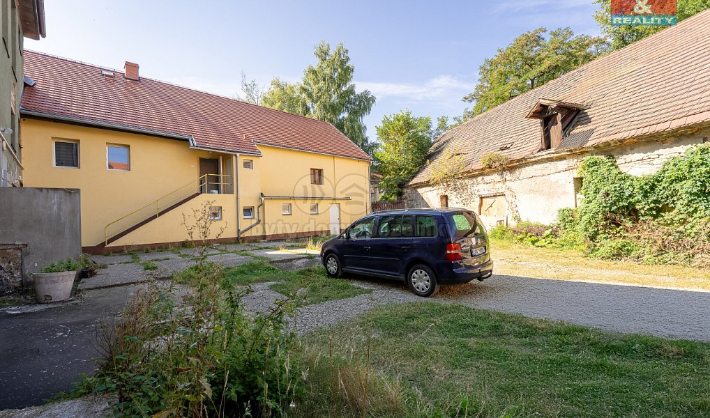 Prodej domu 1 120 m² s pozemkem 671 m², Liběchov – náhled fotky 21