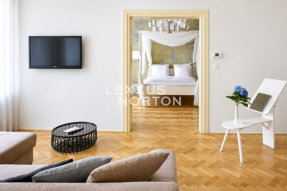 Pronájem bytu 3+kk 100 m²