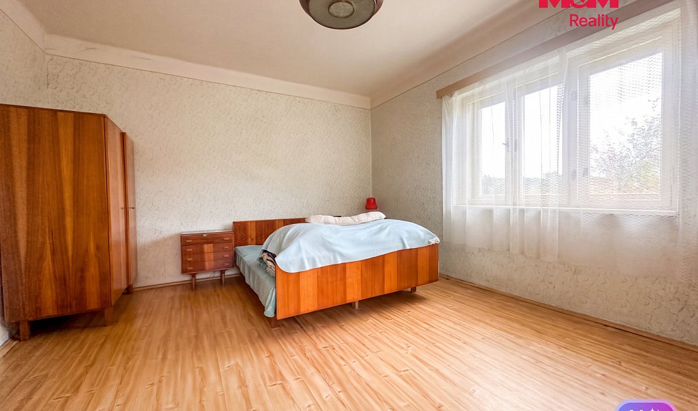 Prodej domu 215 m² s pozemkem 7 248 m², Blšany – náhled fotky 3