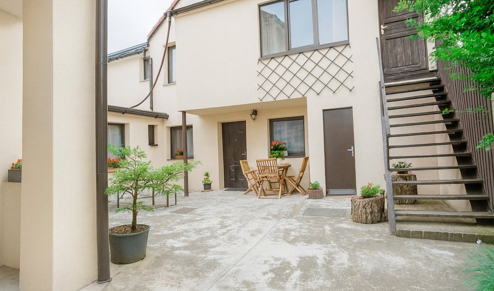 Prodej domu 277 m² s pozemkem 411 m², Praha – náhled fotky 5