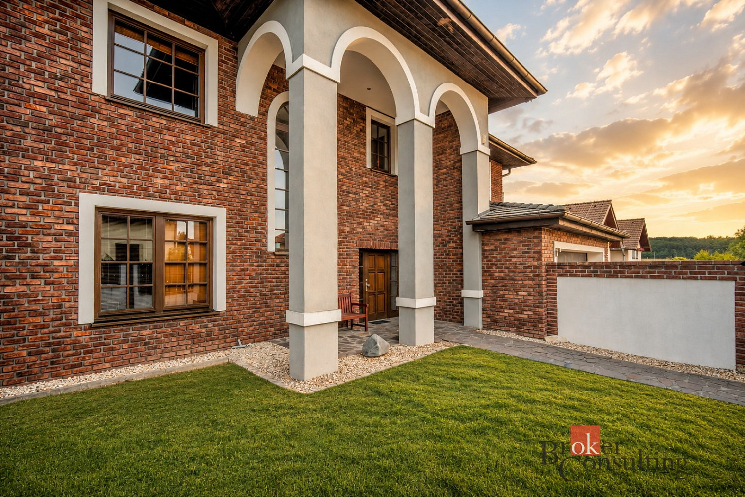 Prodej domu 307 m² s pozemkem 874 m²