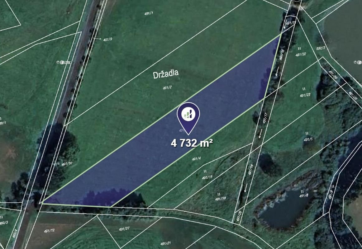 Prodej pole 4 732 m²