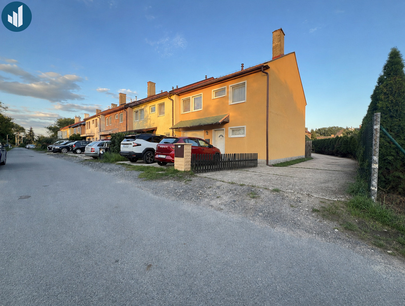 Prodej domu 150 m² s pozemkem 183 m² – fotografie 2